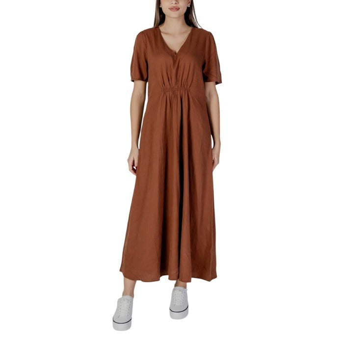 B.young Women's Dress