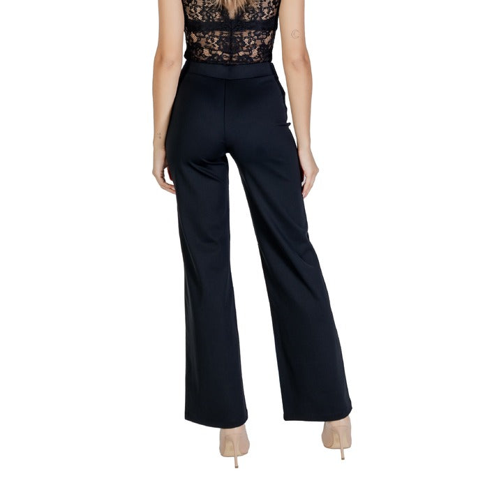 Pantalon Guess Active pour femme