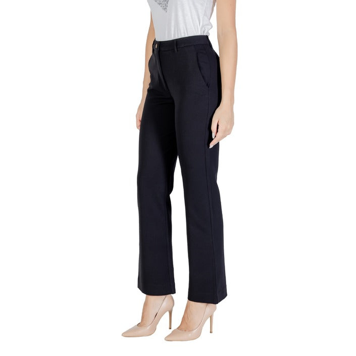 Guess Pantalon Femme