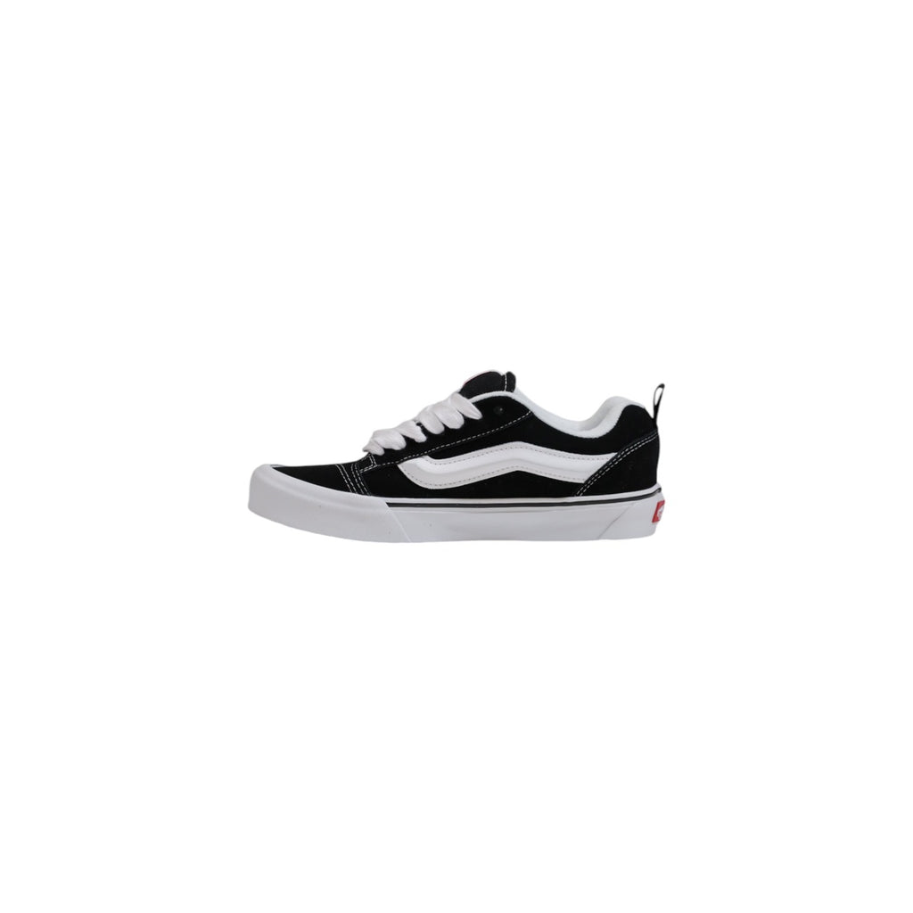 Vans Sneakers Donna Nere Monocromo in Pelle - Eleganza Minimalista
